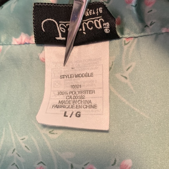 Vintage Jessica Button down duster/ sleep top - Picture 9 of 9